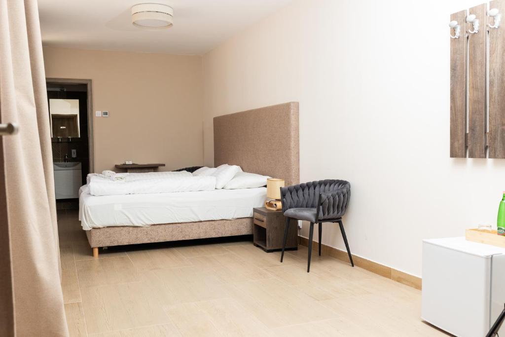 Régi Posta Hotel és Étterem - Resim 5