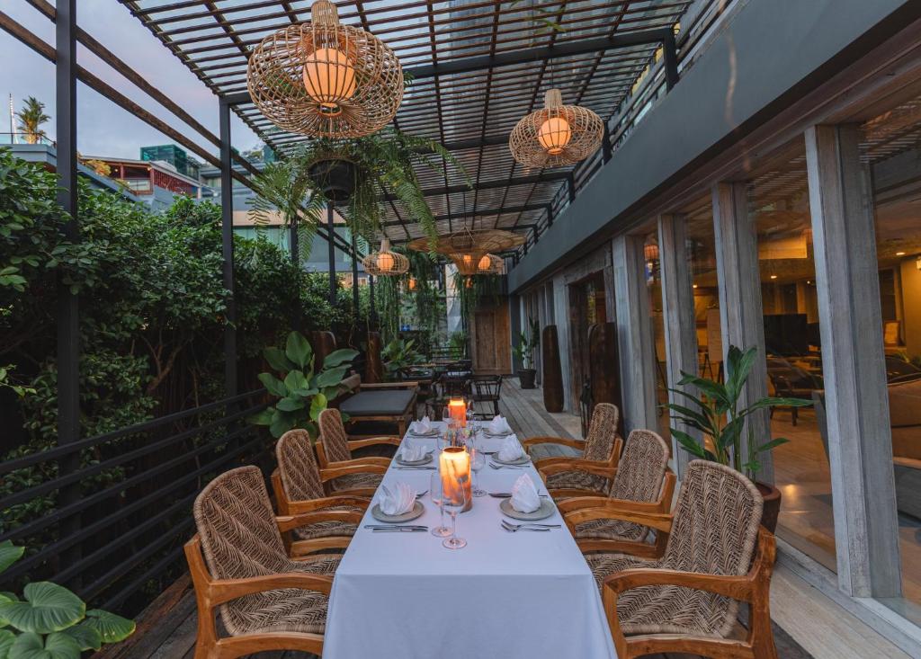 Dinso Resort & Villas Phuket, Vignette Collection by IHG - 7