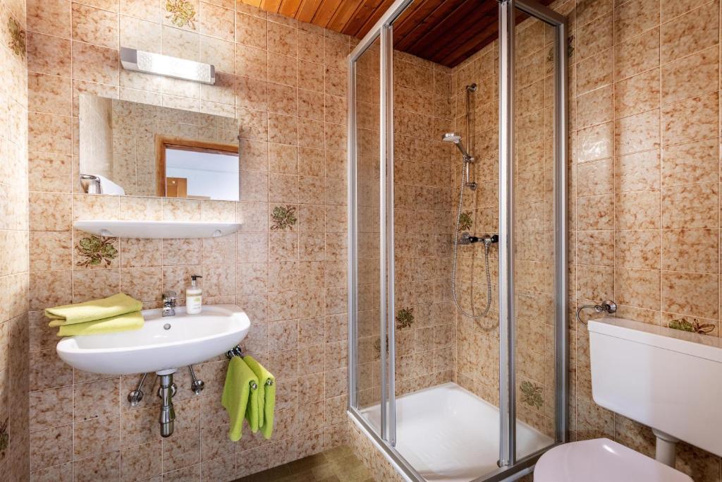 Kúpeľňa v ubytovaní Oberachenhof