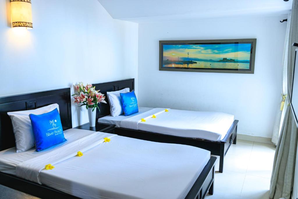 Biệt Thự - Trước Biển