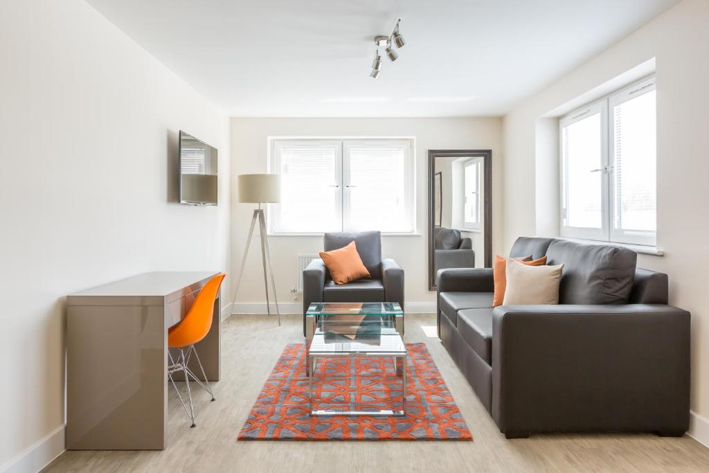 House of Fisher - Central Gate - Two-Bedroom Apartment