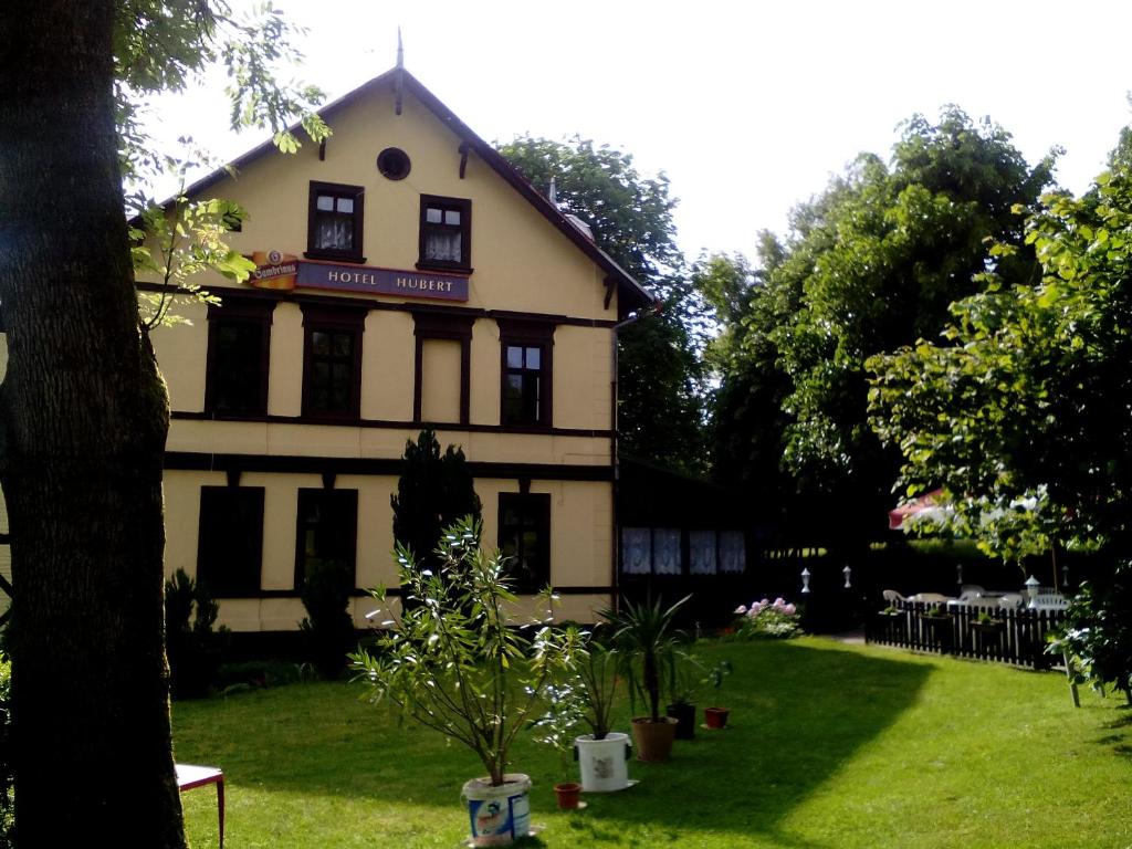 Zahrada ubytování Hotel Hubert