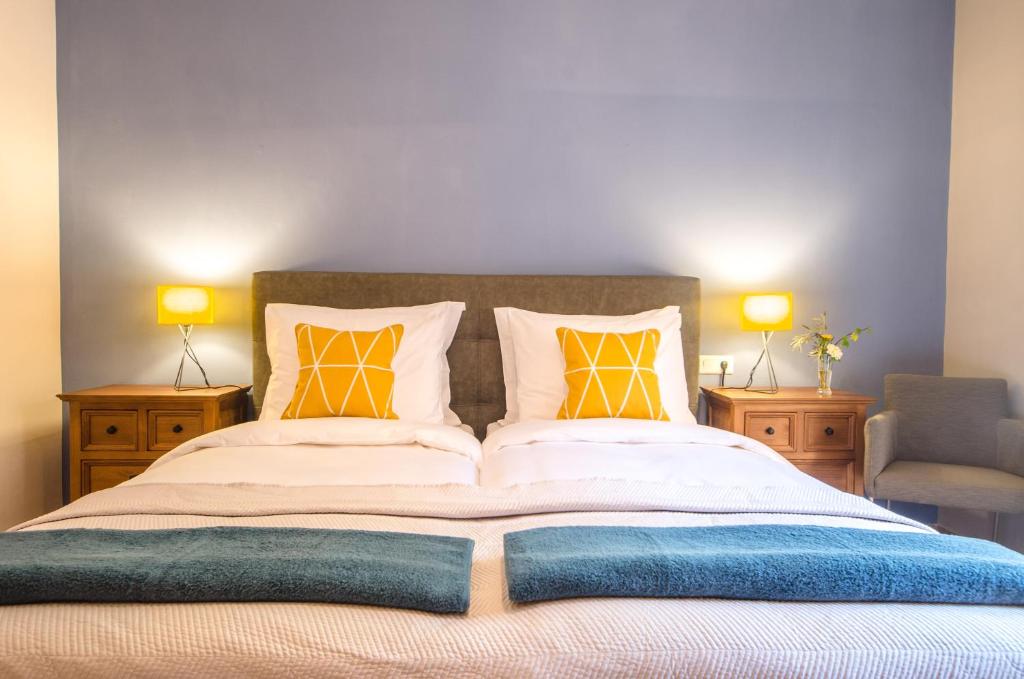 Villa Conmigo Bed & Breakfast - 9