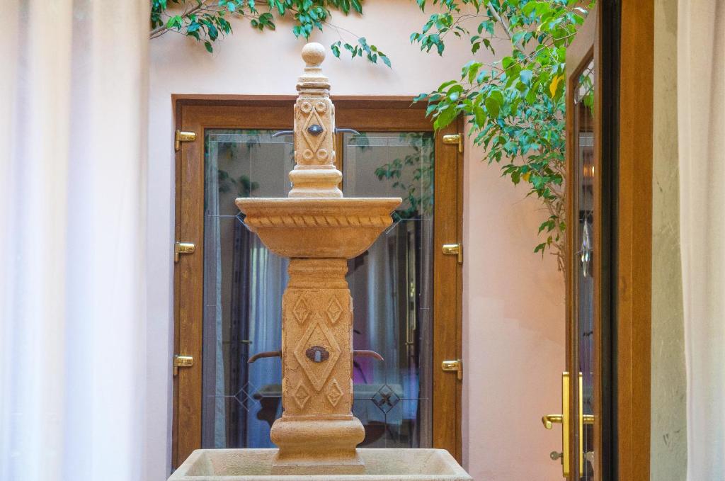 Villa Conmigo Bed & Breakfast - 8