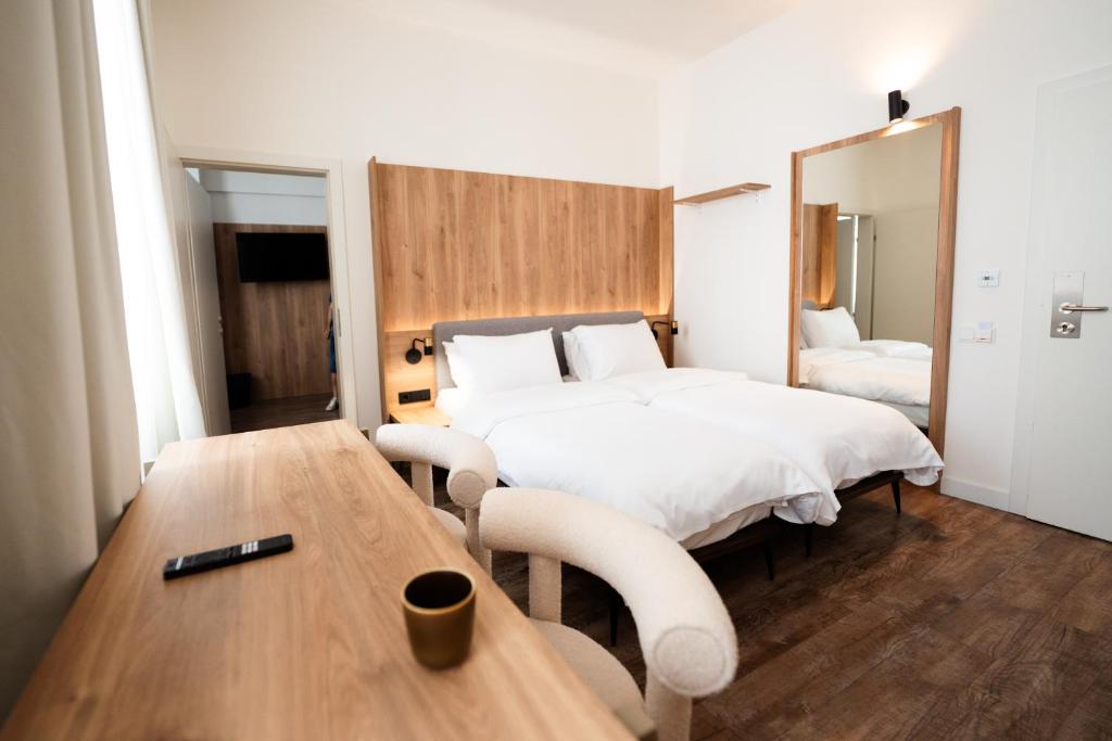 FortyPlusOne Hotel Vienna - Resim 5