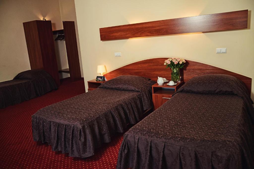 Hotel Zamkowy - Drievoudige Kamer Met Een Eigen Badkamer
