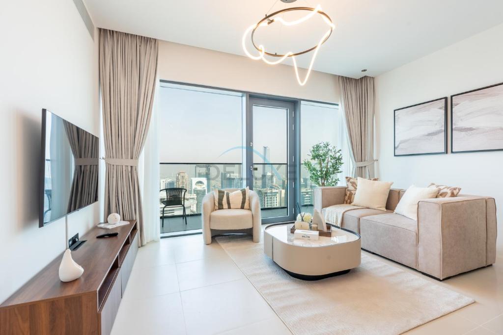 Curated visual reference: Fresh Look at High Rise Apartment With Direct Access To Marina Walk Near