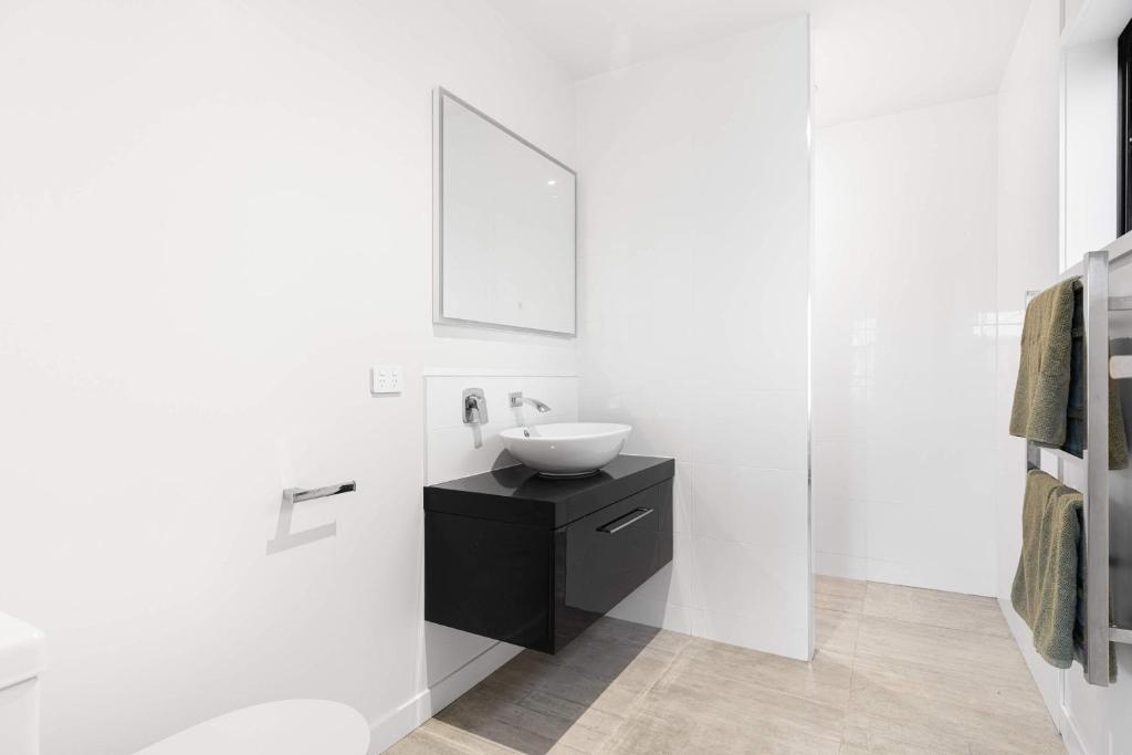 All Black # 10 - Resim 11