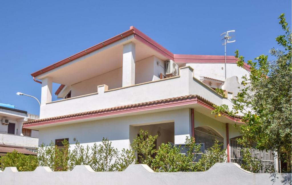 Το κτήριο όπου στεγάζεται  η παραθεριστική κατοικία