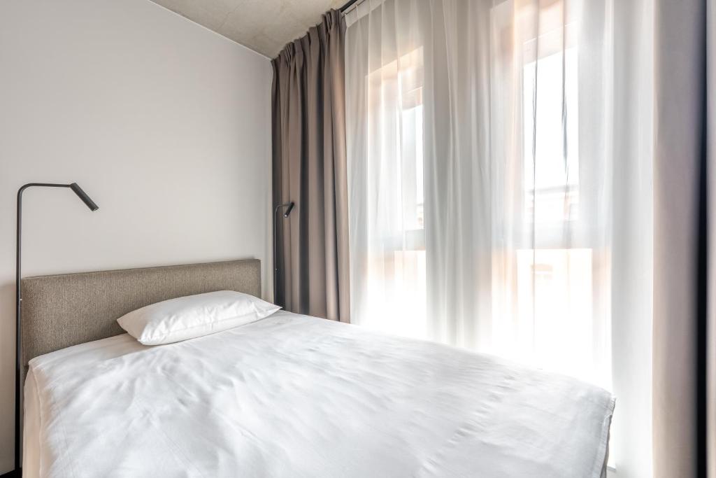 
Compact studio for single use
