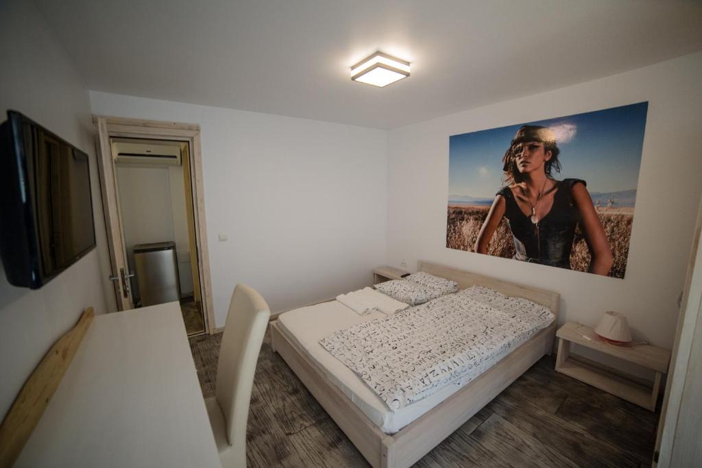 Postel nebo postele na pokoji v ubytování Oneiro Resort