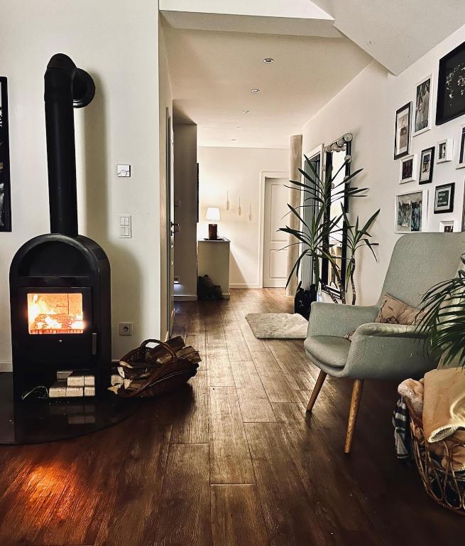 Wohlfühloase mit Pool, Kamin & großer Terrasse, Erding (aktualisierte ...