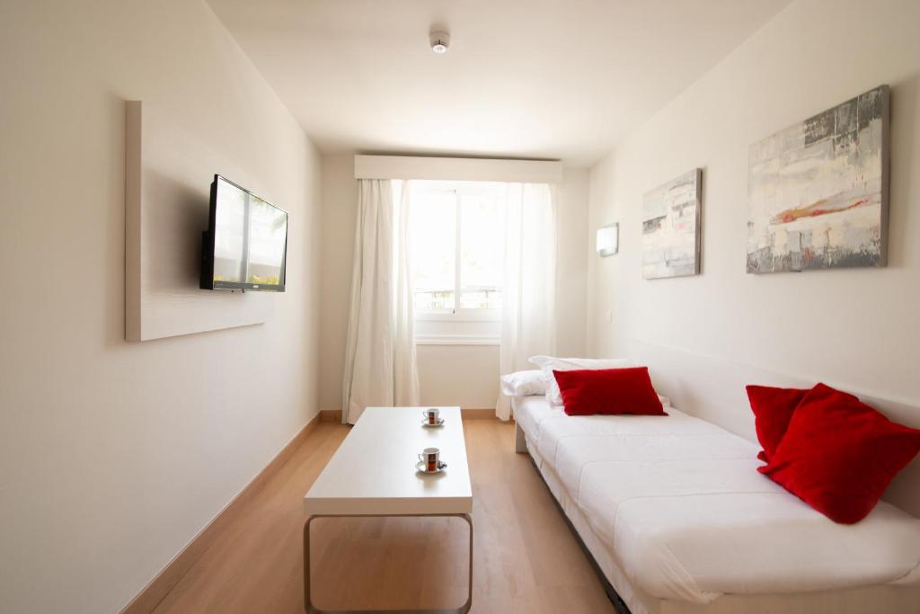 Aequora Lanzarote Suites - 12