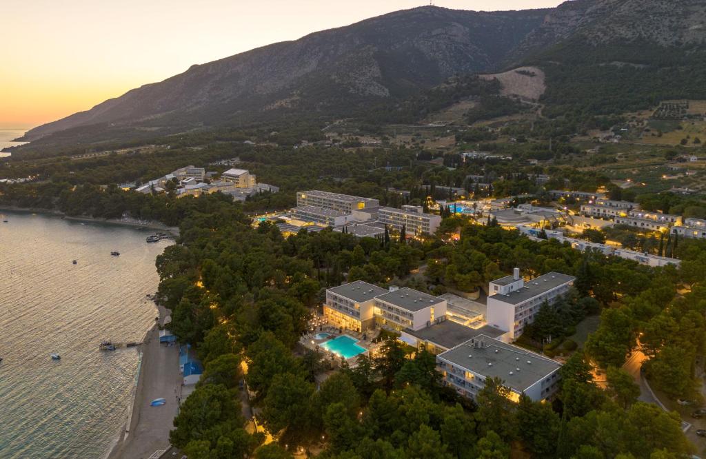 Bluesun Hotel Borak - 19