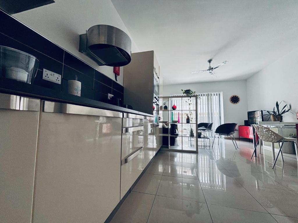 Simons Apartments minutes away from Balluta Bay and St Julians - 15