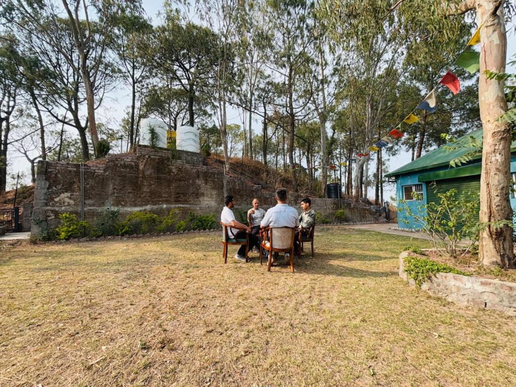 Night Sky Stay kasauli Entire 3BHK 4BHK 6BHK peaceful with massive Garden  Walking Path, Solan (updated prices 2026)