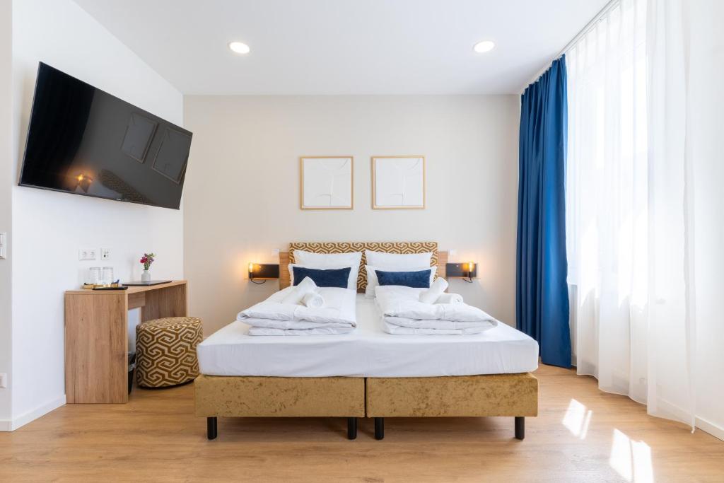 Chérisy Hotel Konstanz - Self Check-in Only - Suite