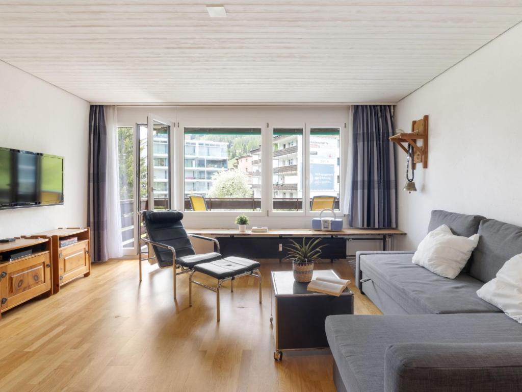 Μια τηλεόραση ή/και κέντρο ψυχαγωγίας στο Apartment Seewiese Apt- 204 by Interhome