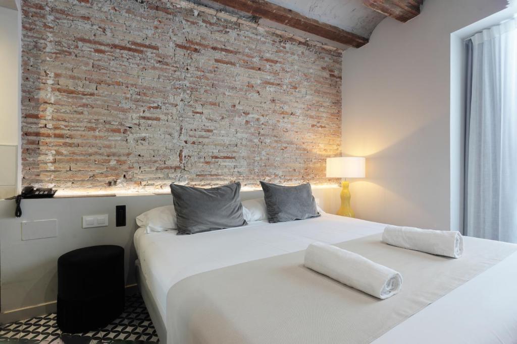 YOU & CO. Quart Boutique - Resim 22