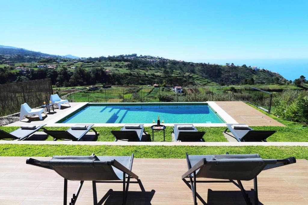 Beautiful Calheta Villa Villa Bella Vita 3 Bedrooms Stunning Sea Views