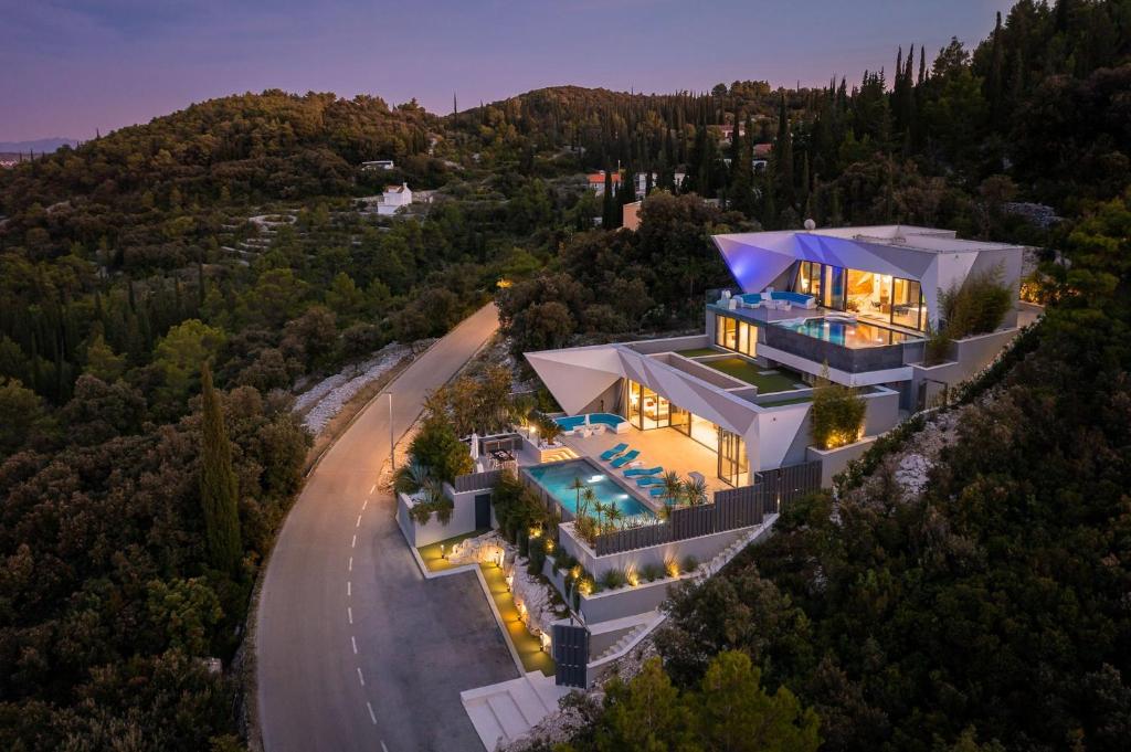 Villa Aqua Majestic Diamond Sumptuous 5 Bedroom Villa Magnificent Seaview