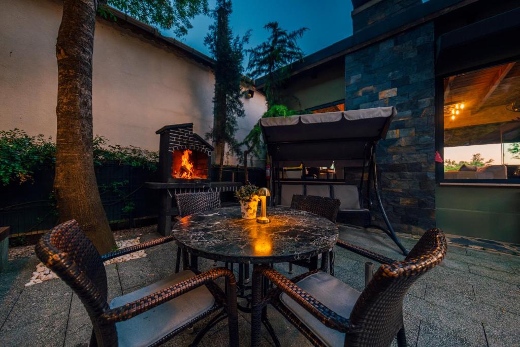 antik river house - 高级别墅