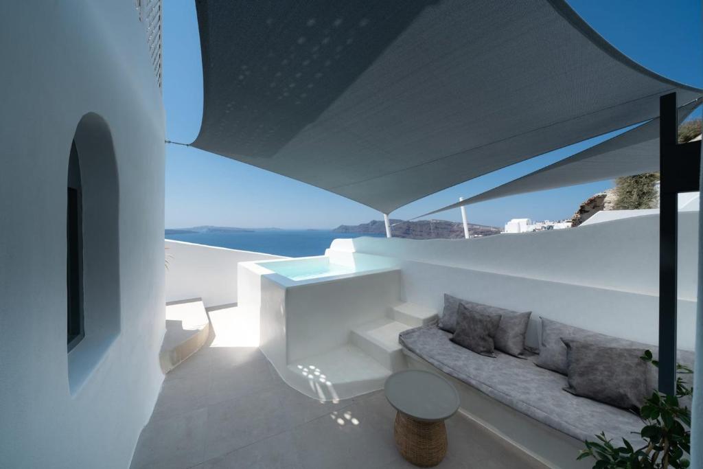 Amazing Santorini Suite Grand Suite With Sea View And Hot
