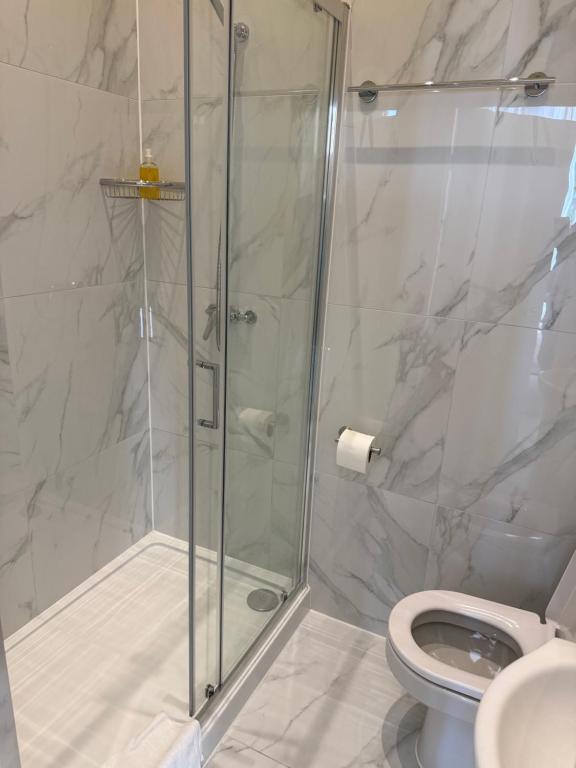 Central London Budget Rooms - Resim 7