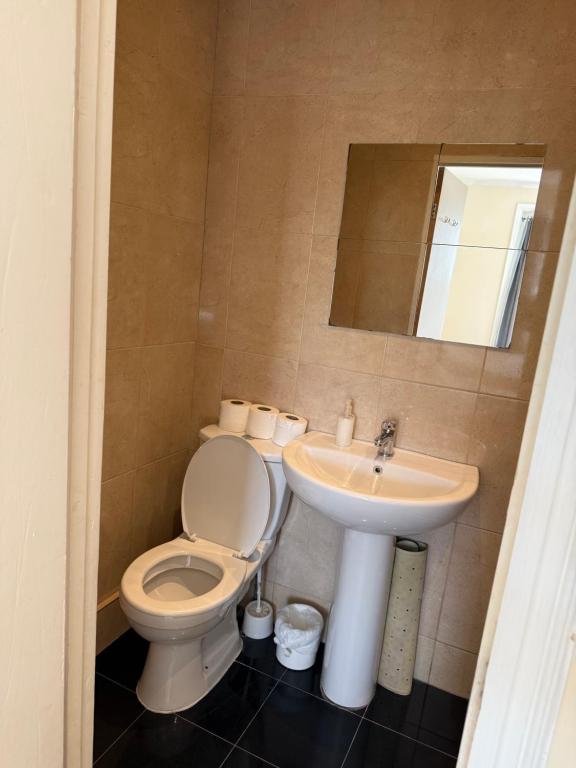 Central London Budget Rooms - Resim 37