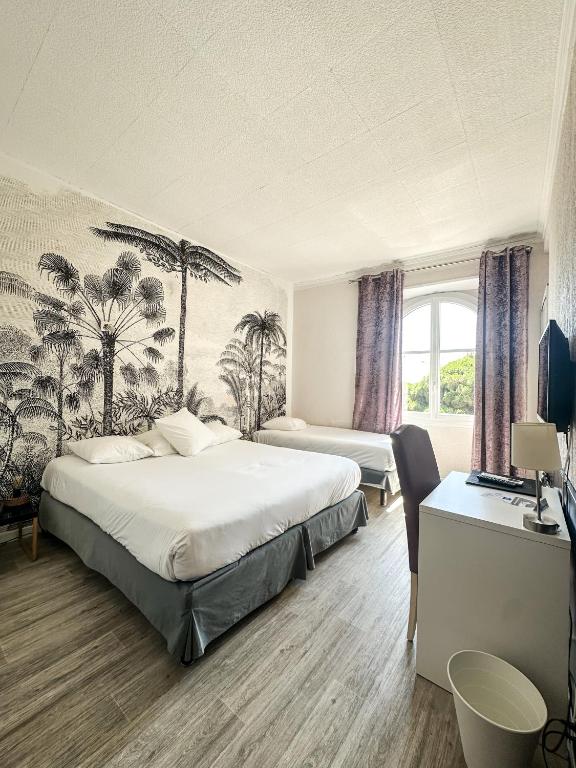 Hotel Les Palmiers - Triple Room