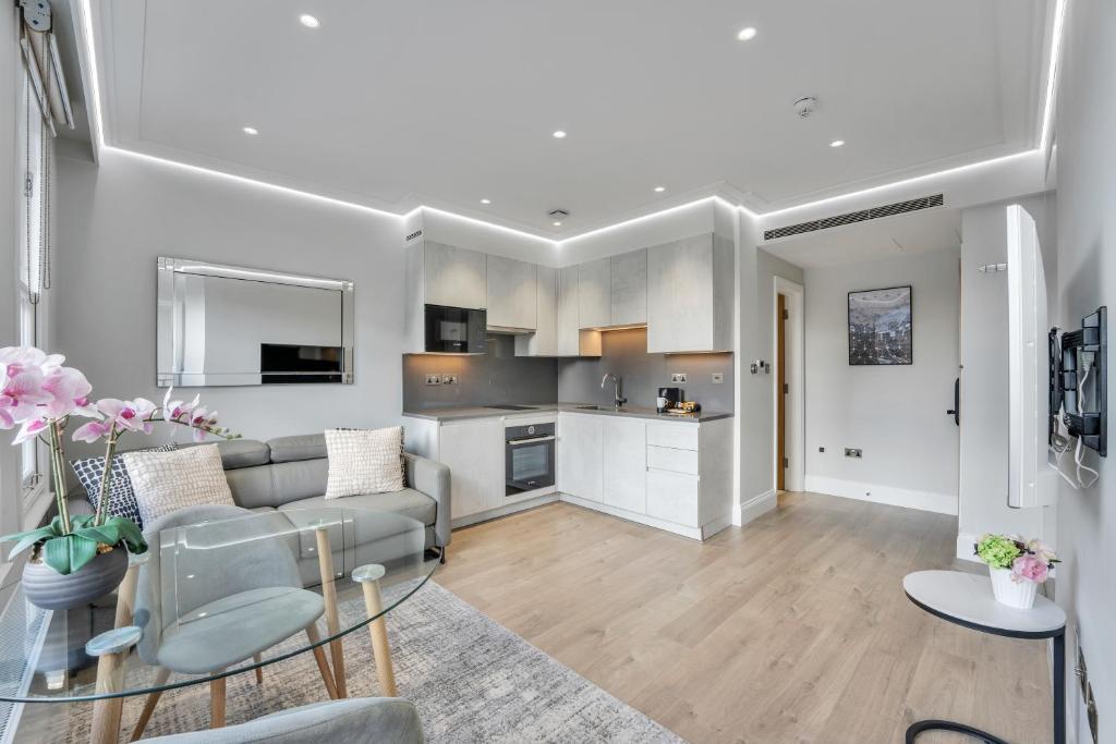 LuxLet Apartments - Heart of Hampstead, London photo