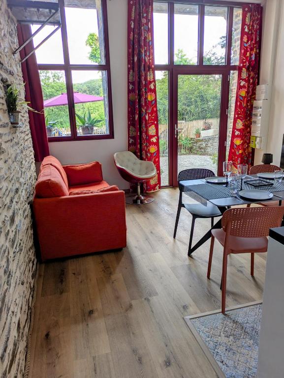 La Forge - plain-pied, terrasse et calme à La Gacilly - Apartamento De Un Dormitorio