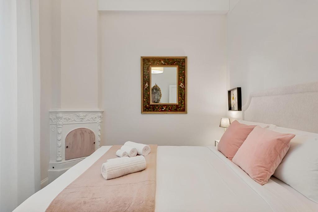 GOLDEN LUXE - 4 suites, frescoes and garden