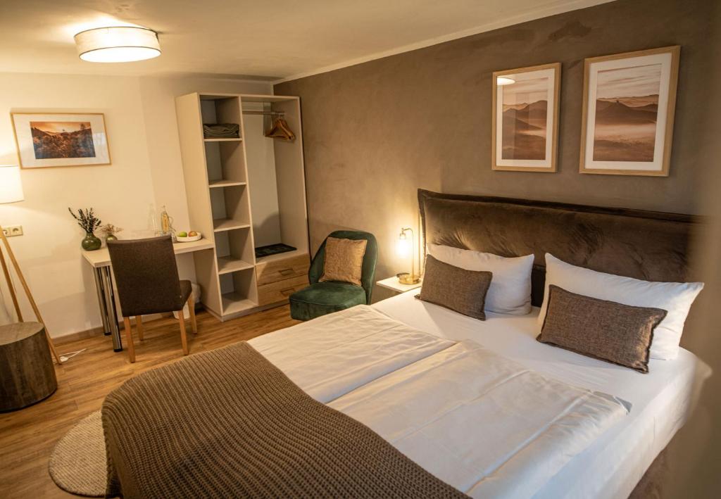 Landgasthaus & Hotel zur Krone - Habitación Doble Pequeña