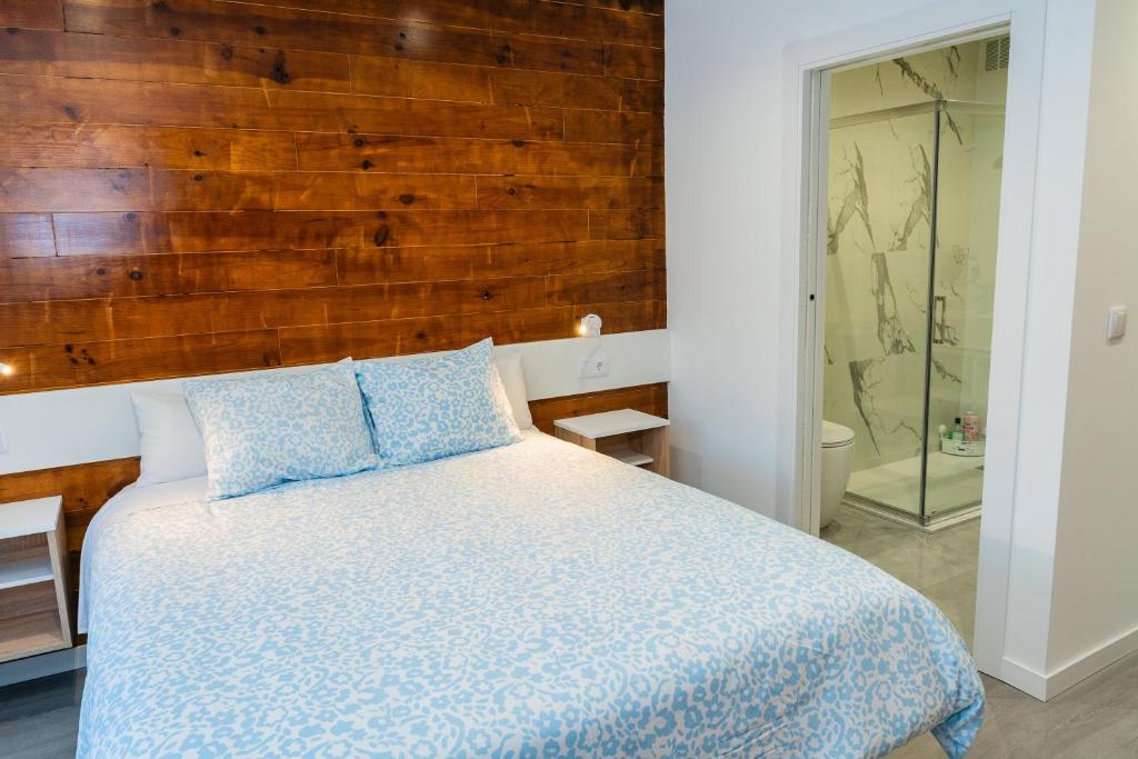 Pousadas CAMINO de FINISTERRE - Double Room With Private Bathroom