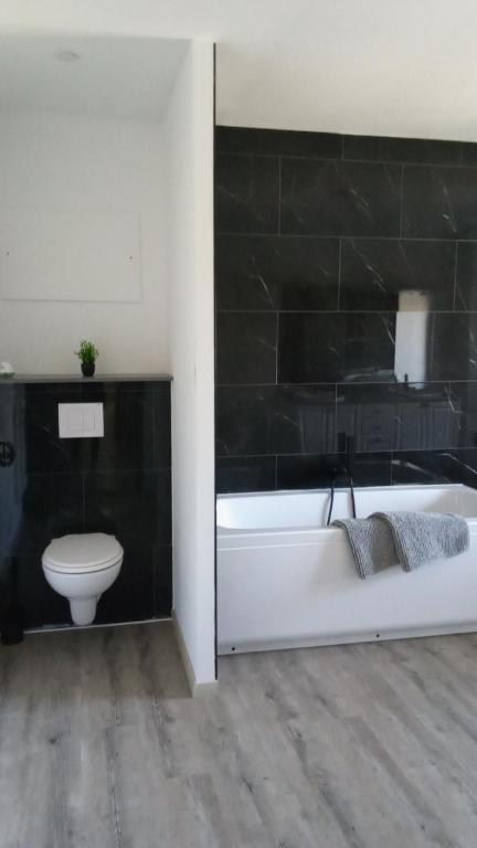 Koupelna v ubytování Gîte des Sagards