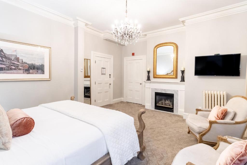Serenity Inn Newport - Room 2 – King Room