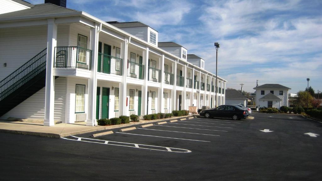 Motel America Motel America