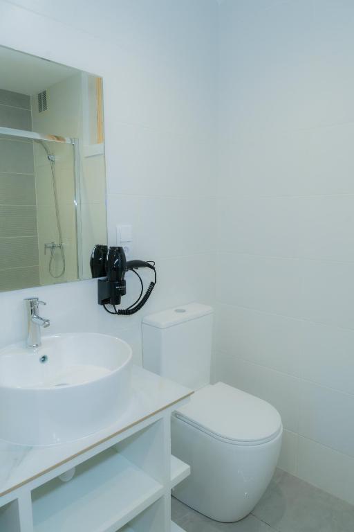 Pousadas CAMINO de FINISTERRE - Double Room With Private Bathroom
