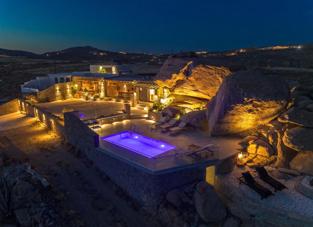 Lithos Cave Mykonos