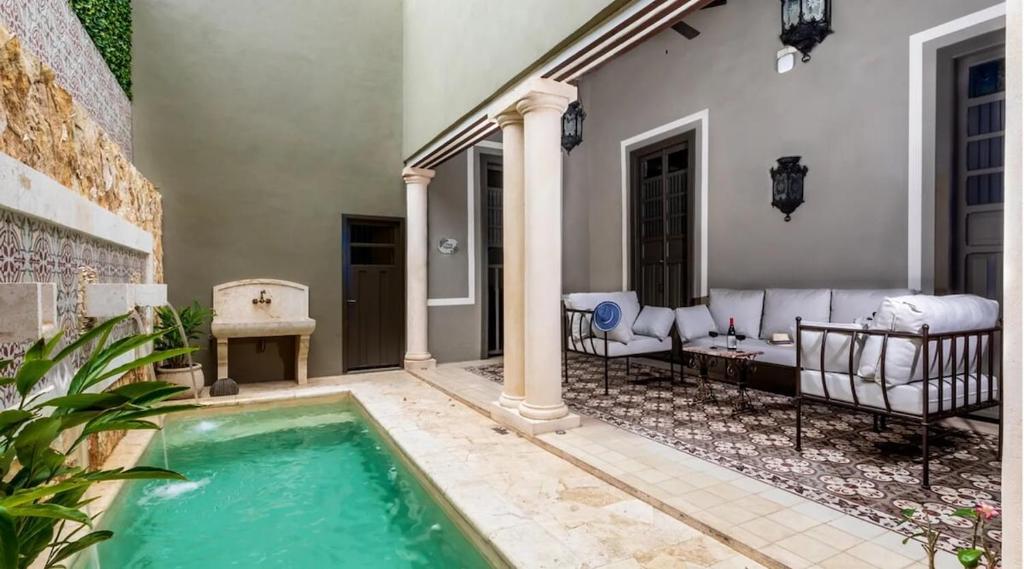 Bazén v ubytování Casa Ágape nebo v jeho okolí