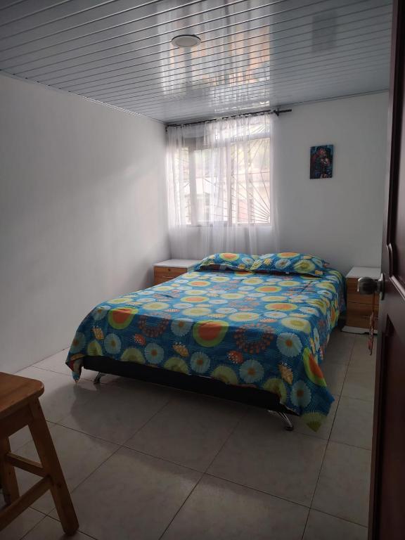 Postel nebo postele na pokoji v ubytování La casa de mari luz