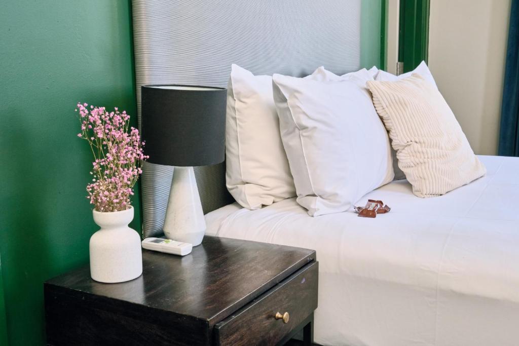 The Stirling Arms Hotel - Resim 10