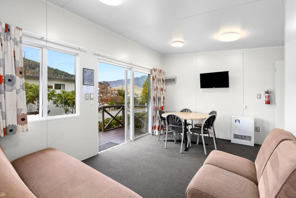 Hampshire Holiday Parks - Queenstown Lakeview - Resim 5