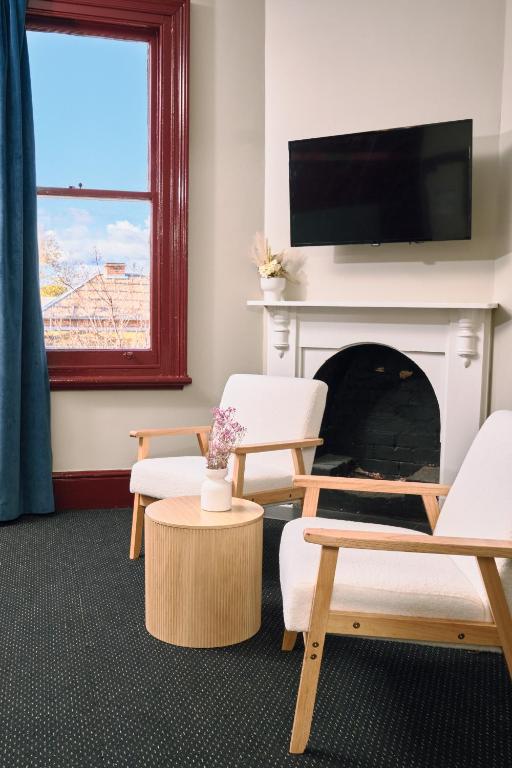 The Stirling Arms Hotel - Resim 12