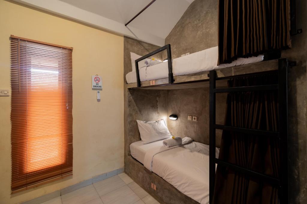 Joni Ubud Hostel - 3