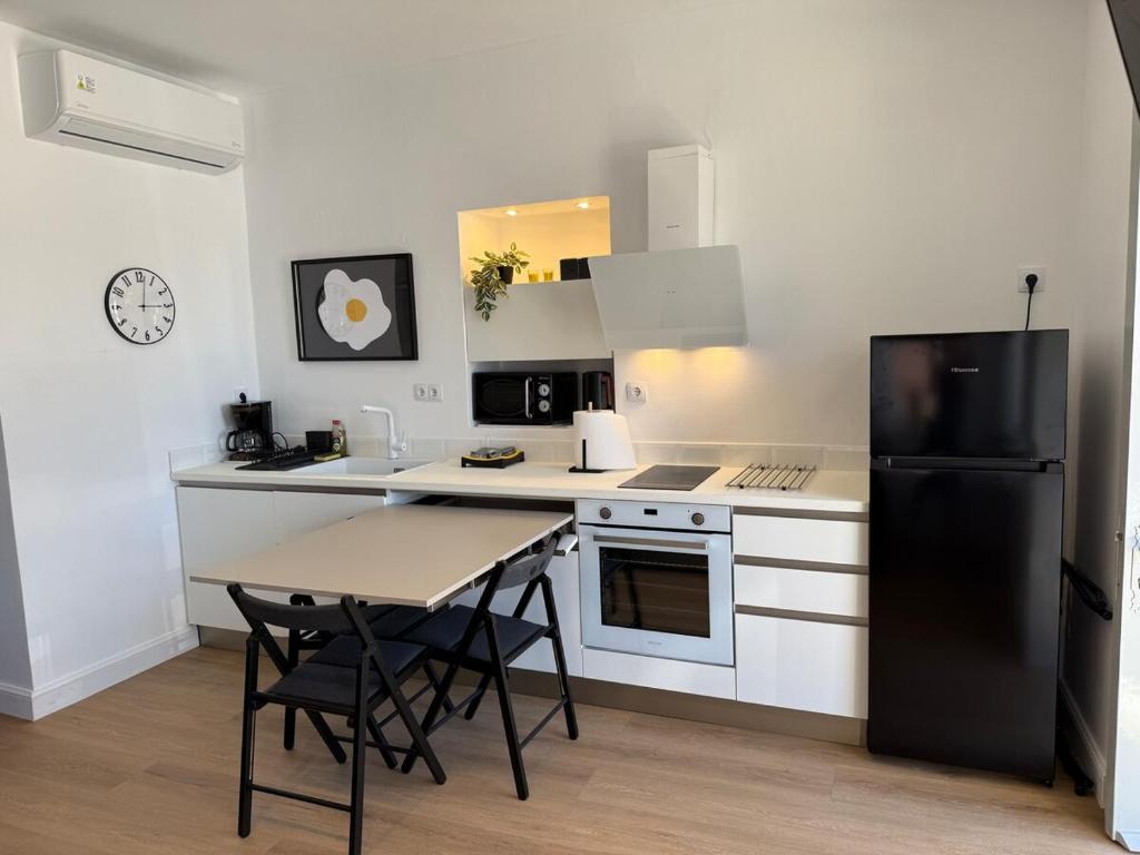 Gambar di galeri bagi Central studio in Poros old town di Poros