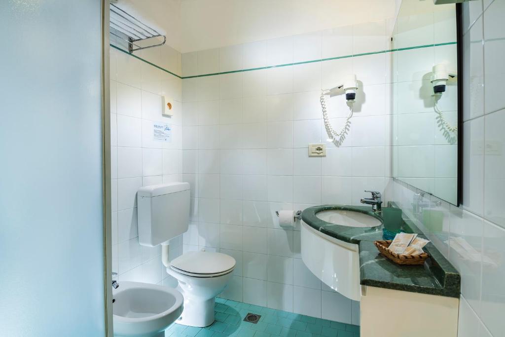 Hotel Lido - Standaard Vierpersoonskamer