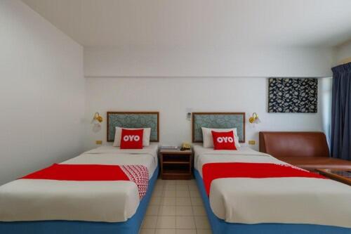 L.A. Tower Hotel - Resim 5