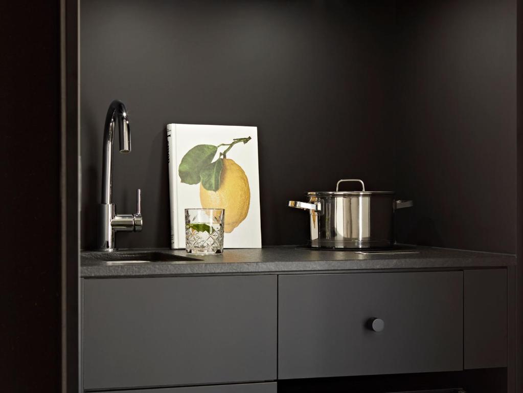 Numa Berlin Savi - 16